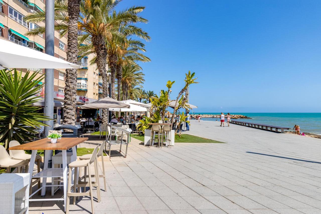 Studio Caballero De Rodas Torrevieja Eksteriør billede